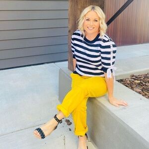 Cabi Runway Pullover Knit Sweater Black White Striped Tie Top